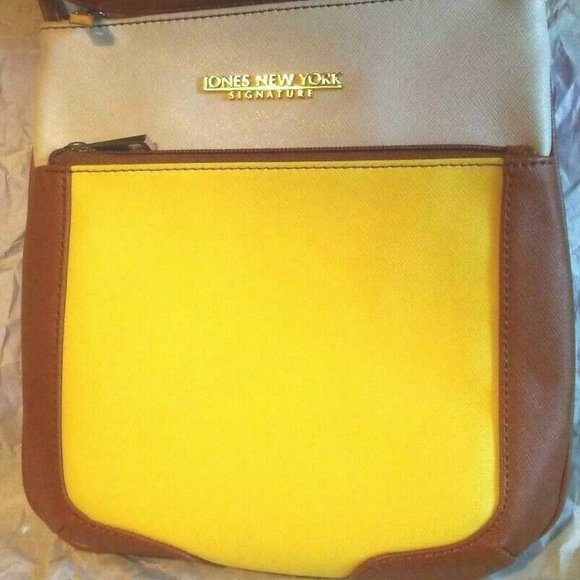 Jones New York, Signature, JULIA Mini Cross-body Purse. Bone/Cognac Brand New! - Picture 1 of 6
